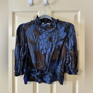 Oliviaceous New w tags shirt